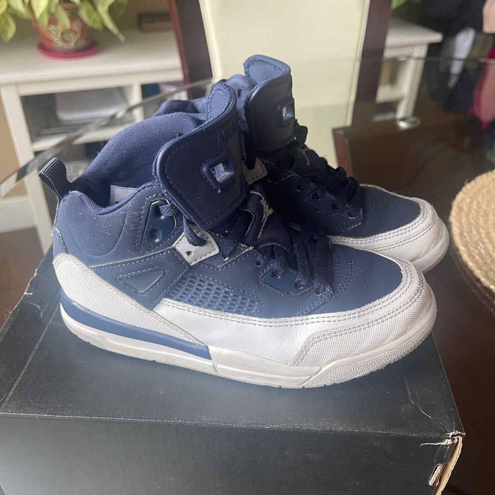 Boys, Jordans size 13 C Brooklyn sneakers